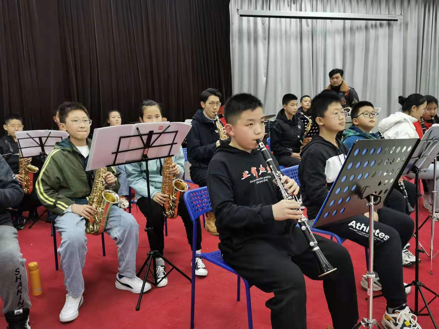 <b>咸阳市将举行青少年“庆祝中国共产党百年华诞——我爱我的祖国”专场音</b>