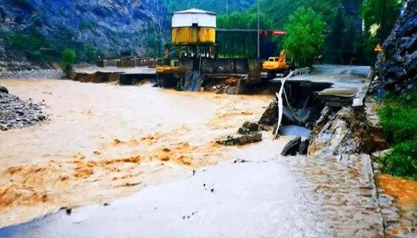 <b>暴雨致洛南县近7万人受灾 直接经济损失16483.4万元</b>