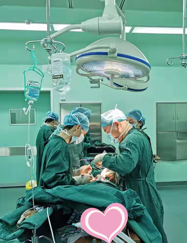 <b>身患十余种合并症，九旬老人在宝鸡市中心医院完成髋关节翻修术</b>