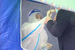<b>铜川市宜君县：防护服下最可爱的人</b>