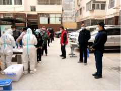 <b>铜川市印台区：夜以继日奋战在核酸检测“一线战场”的暖心大白们</b>