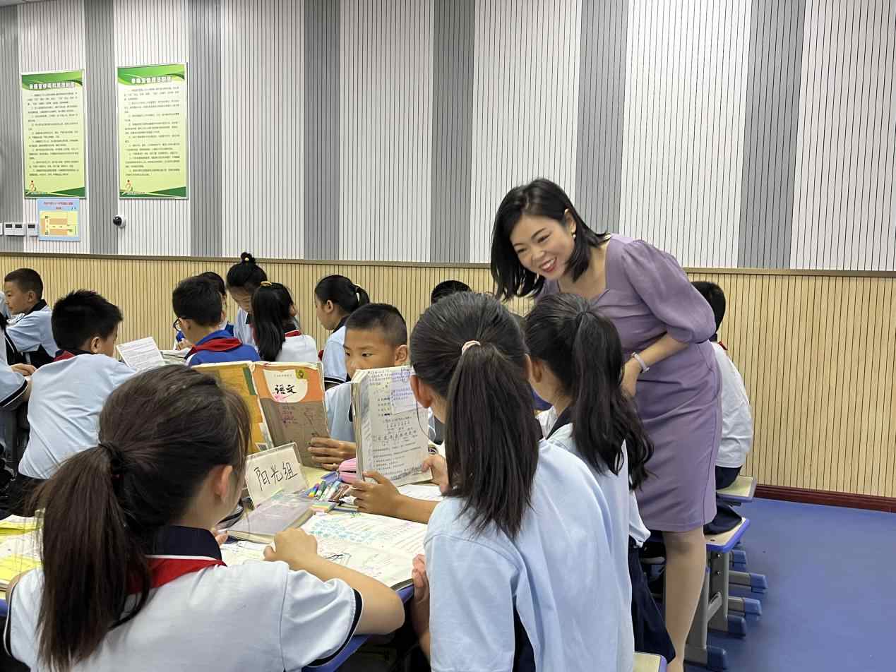 <b>西安市雁塔区吉祥路小学“名校+”共同体开展送教送培促交流活动</b>