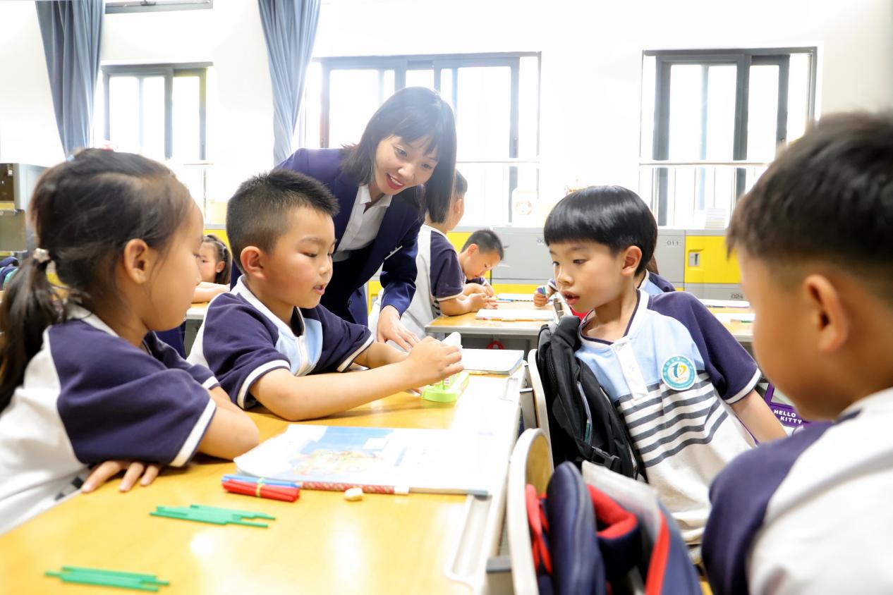 <b>2022年西咸新区中小学教学能手 西咸新区第一小学数学教师——魏静</b>