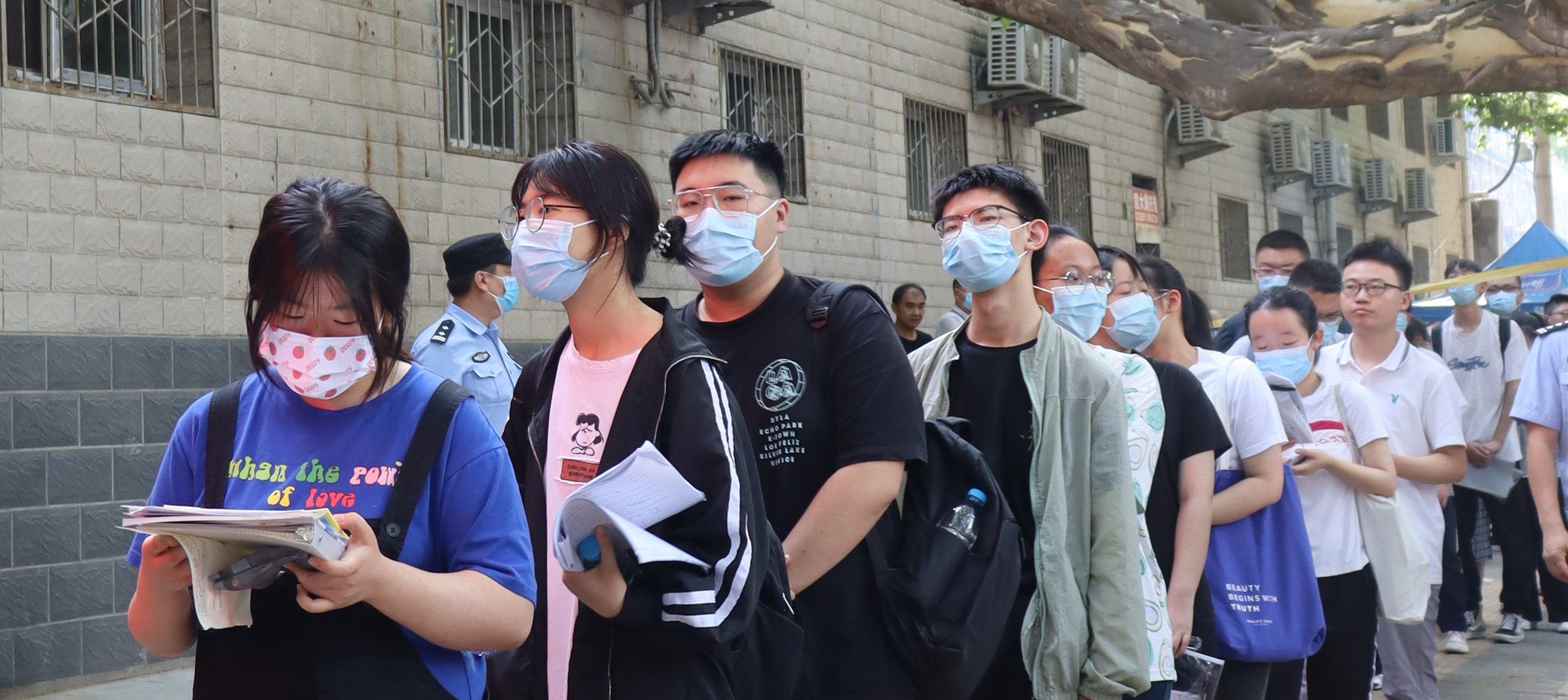 <b>“优师计划”师范生在校期间免费学！毕业后须到脱贫县中小学任教6年</b>