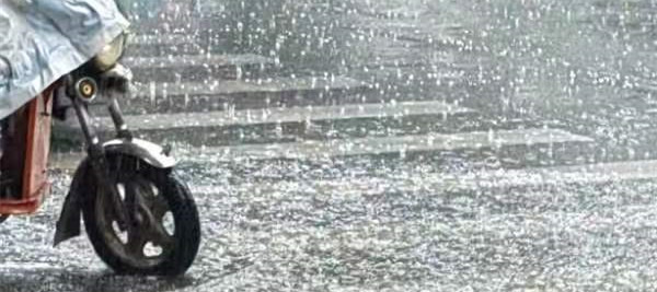 <b>未来一周的陕西都要被雨“承包了”！今天陕西部分区域将有暴雨</b>