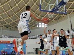 <b>陕西省十七运青少年组男子篮球结束第三轮角逐</b>