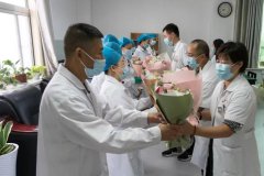 <b>榆林市中心血站举办“中国医师节”庆祝慰问活动</b>