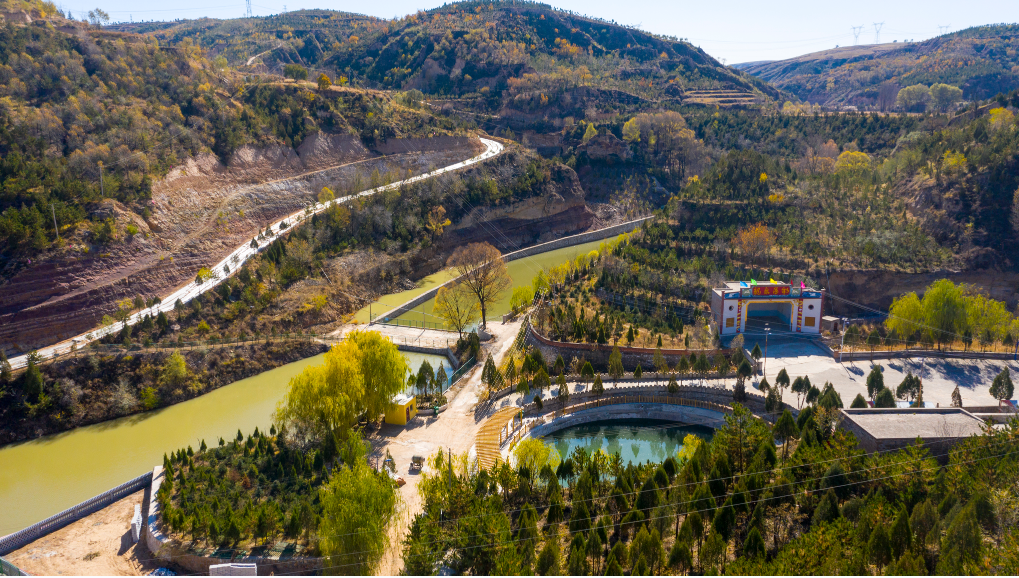 <b>府谷县孤山镇：齐心共建好风景 百姓共享好光景</b>