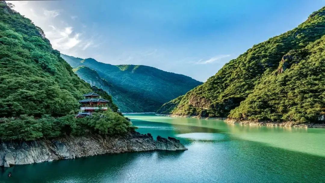 <b>汉中石门栈道景区入选第二批国家水利风景区高质量发展案例</b>