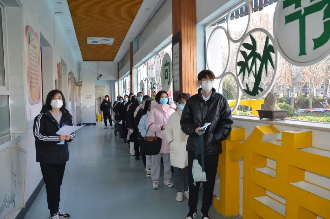 <b>西安市2022年下半年中小学教师资格考试面试在灞桥区东城二小顺利举行</b>