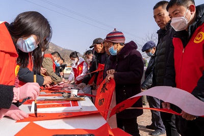 <b>新春走基层|陕西子长：“宣讲+文艺” 民歌声声话新春</b>