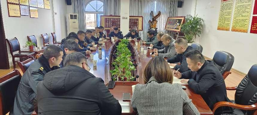<b>安康市恒口示范区城管执法大队 凝心聚力谋开篇 乘势奋战“开门红”</b>