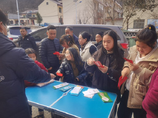 <b>长安银行商洛分行积极开展优化账户服务宣传</b>