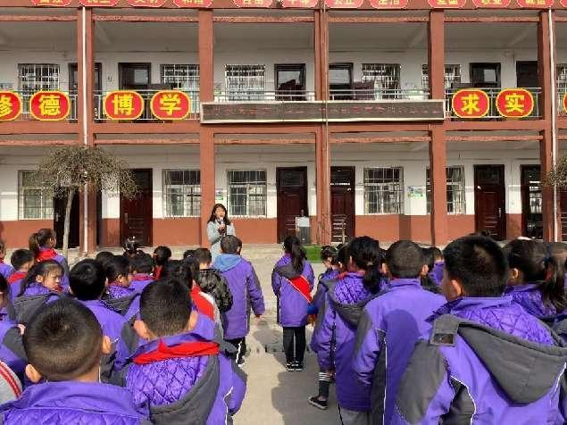 弘扬雷锋精神 争做时代先锋 龚家湾小学学雷锋主题教育活动启动！