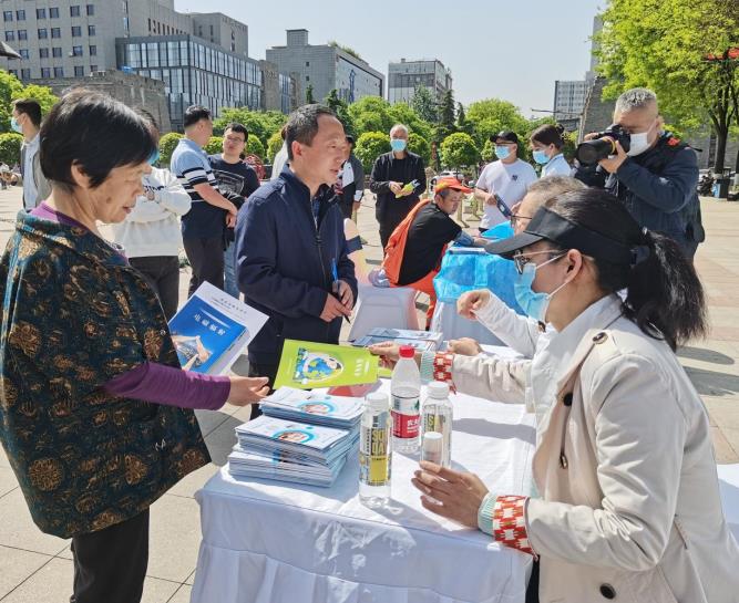 <b>陕西省生态环境厅开展4.15全民国家安全教育日科普宣传活动</b>