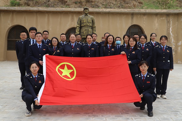 <b>靖边县税务局组织开展庆祝五四青年节主题团日活动</b>