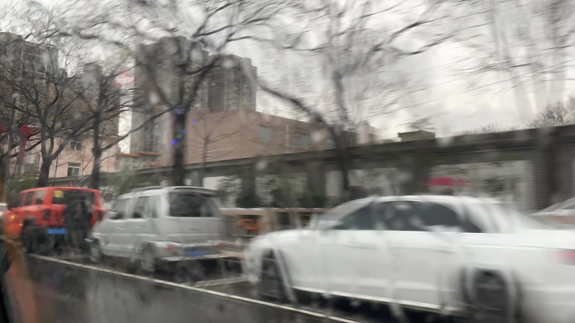 <b>27-29日陕西再迎强降水 局地大到暴雨！小时降水量达40毫米以上</b>