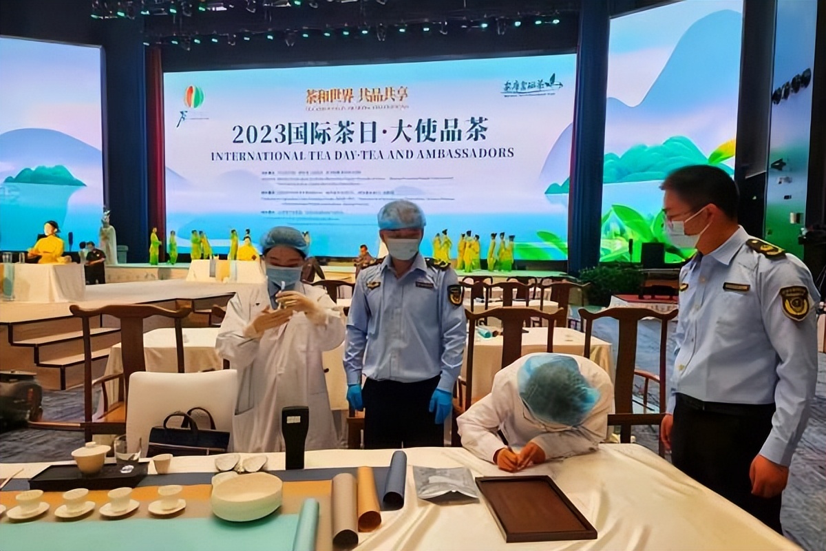 <b>安康市场监管局圆满完成2023年“国际茶日”食品安全抽检快检保障工作</b>