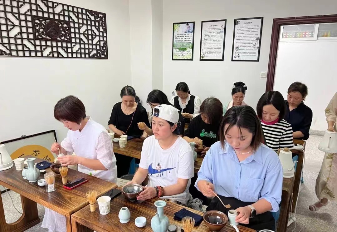 <b>汉中市汉台区首届宋代点茶茶艺培训成功举办</b>