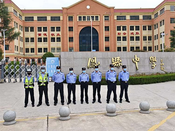 凤县交警圆满完成2023年高考交通安保任务