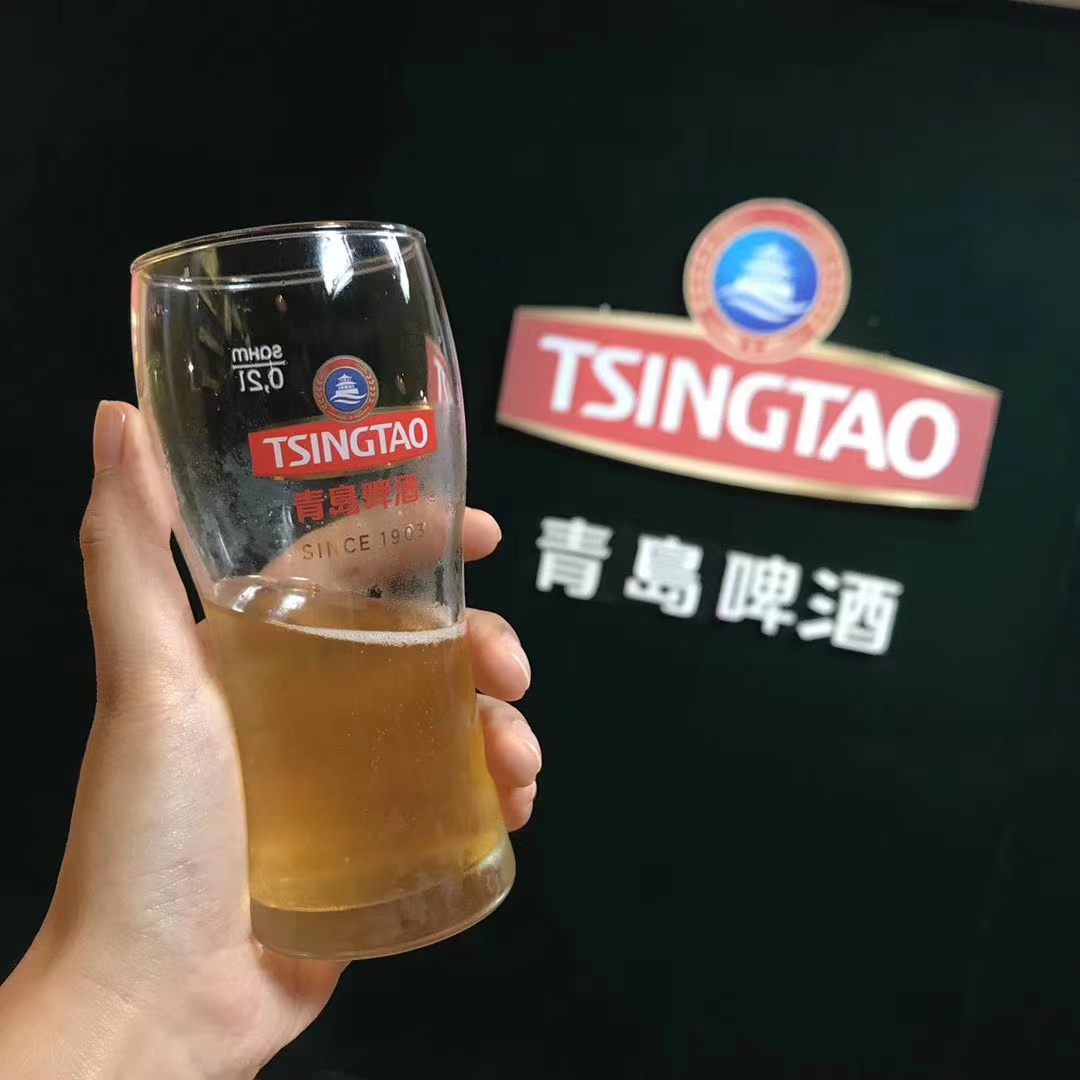 工人在原料仓小便？青岛啤酒致歉，官方通报来了