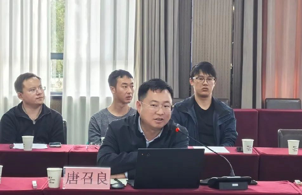 <b>印迹乡村创意设计大赛组委会秘书处赴延安市宝塔区河庄坪镇调研</b>