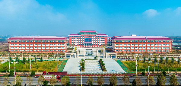 <b>渭南市合阳县一中学：以立德树人为导向 办好人民满意的教育</b>