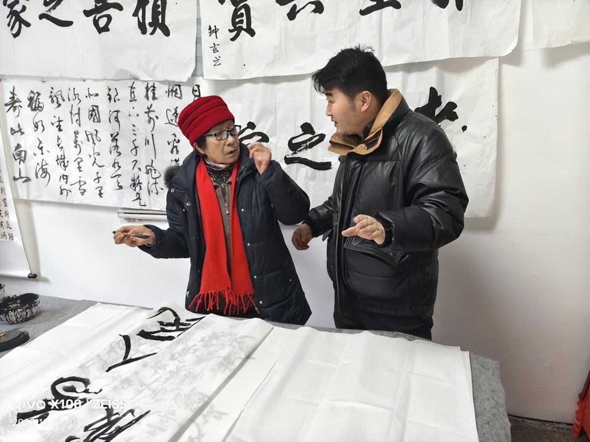 <b>府谷县：日间照料中心托起老年人的幸福</b>