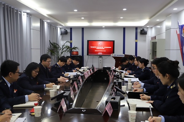 <b>国家税务总局靖边县税务局第一税务分局开展党团联学活动</b>