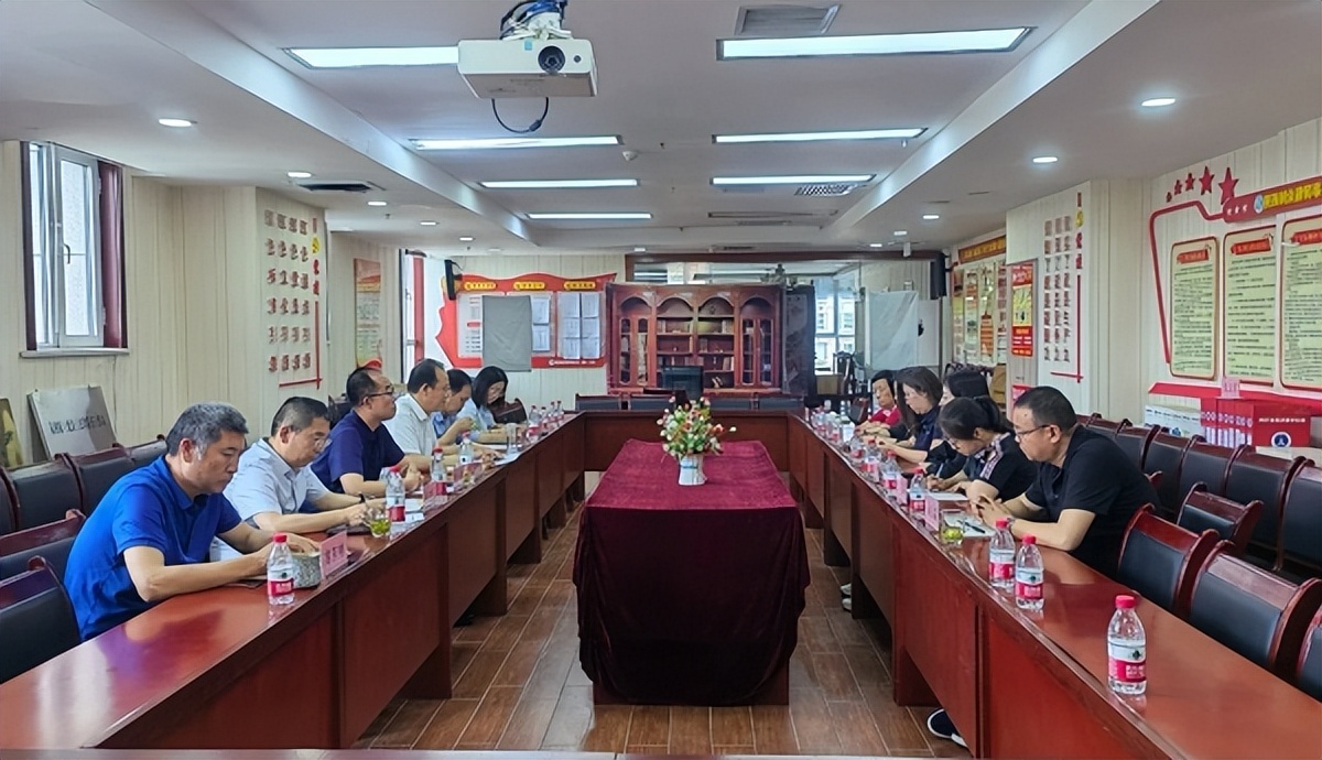 <b>民革延安市委会法律支部成立大会顺利召开</b>