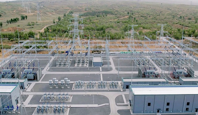 <b>国内首座五个电压等级的330千伏变电站顺利投运  </b>