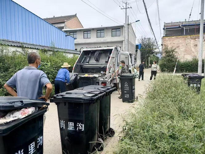 <b>宝鸡市眉县槐芽镇实行垃圾清运新模式，助力乡村环境焕新颜</b>