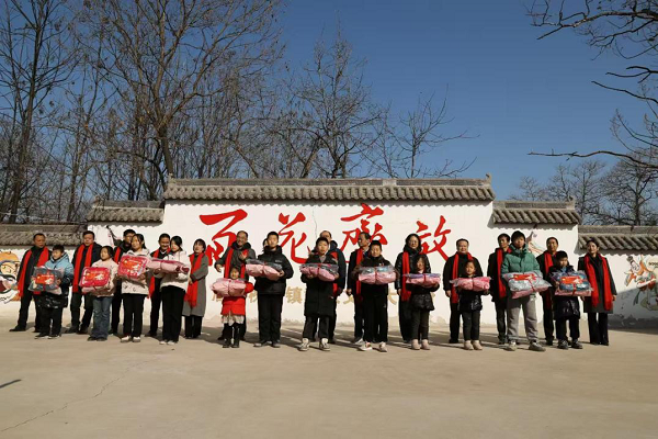 <b>宝鸡市眉县槐芽镇举行寒假职工子女关爱服务活动</b>