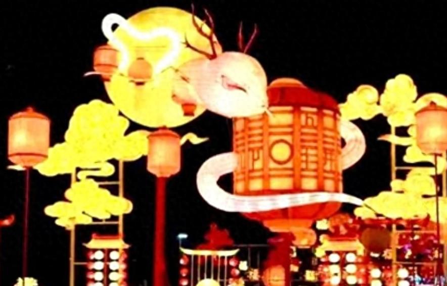 <b>山东淄博推出多条公交游线路！冰雪游、花灯游、民俗美食游、买年货，乘</b>