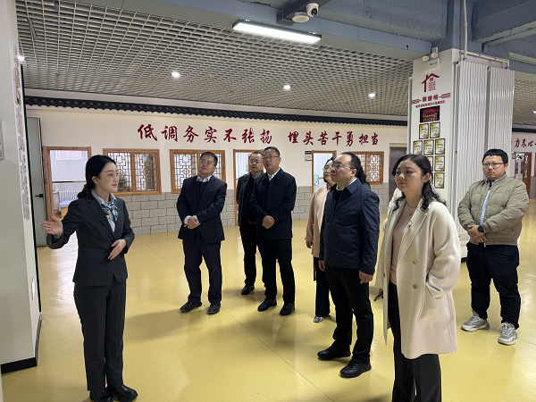 <b>农行榆林分行“养老金融+消保+社区”示范点落地崇文路社区</b>