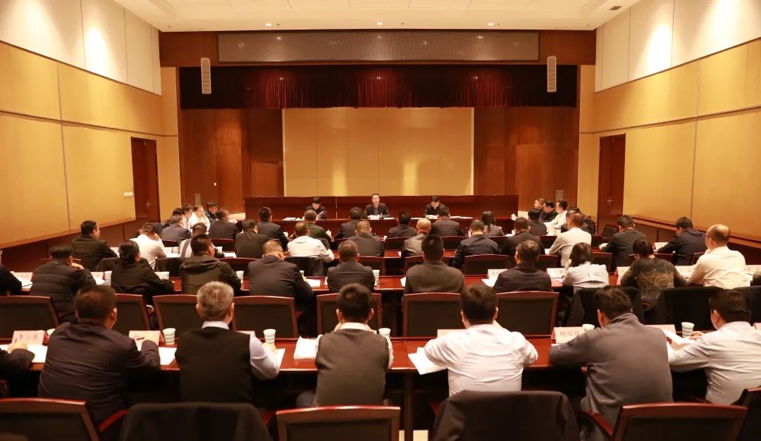 <b>延安市召开第三批“四个一线”实践锻炼工作总结会</b>