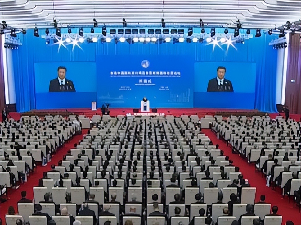<b>习语｜“中国经济是一片大海，而不是一个小池塘”</b>
