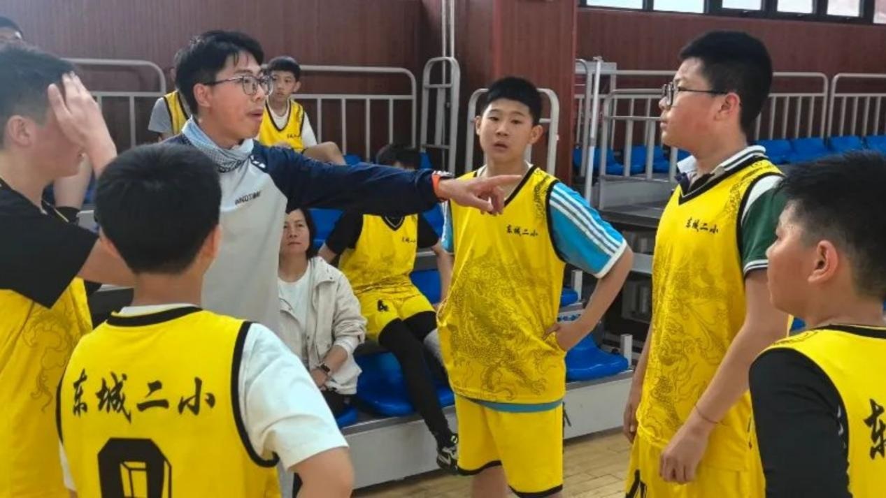 <b>体教融合结硕果 西安市灞桥区东城二小篮球队赛场验证育人成效</b>