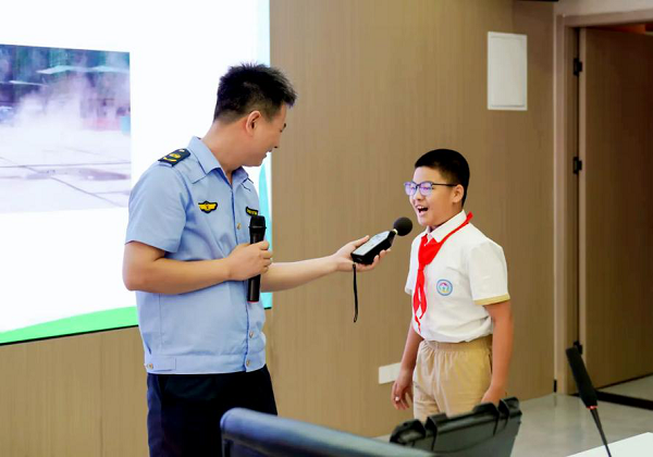 <b>西安经开区开展六五环境日主题宣传活动</b>