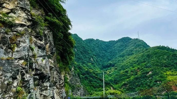 <b>注意，陕西两景区因强降雨临时关闭 </b>