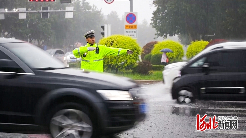 <b>河北省多地多举措全力防范应对强降雨</b>