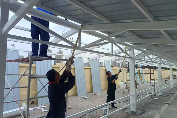 <b>停车更便捷！西安北站改扩建非机动车车棚竣工投用</b>