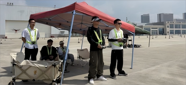 <b>西安暑期迎来无人机考证“热潮” 低空经济领域成就业“新赛道”</b>