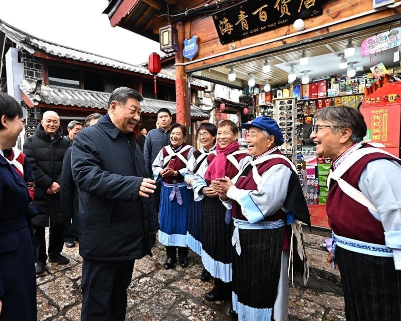 <b>时政微观察丨总书记念过的这些对联饱含深意</b>