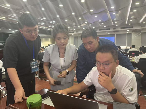 <b>国网陕西省电力有限公司优秀员工参加“金种子”班组长培训班</b>