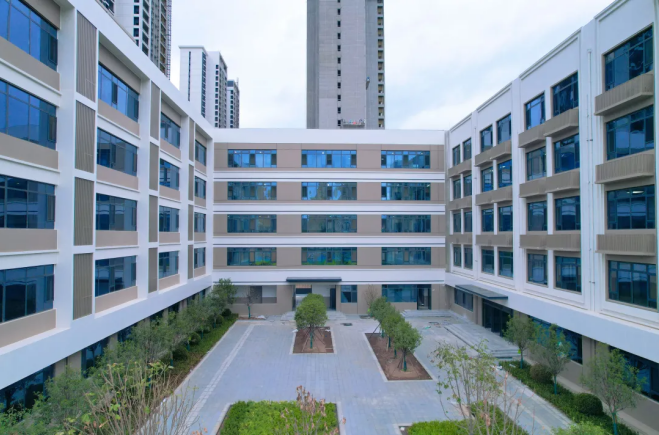 <b>开学在即，宝鸡将新增7480个学位</b>