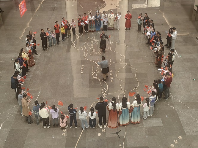 <b>5.3万人次游览！8天假期秦岭博物馆再次火“出圈”  </b>