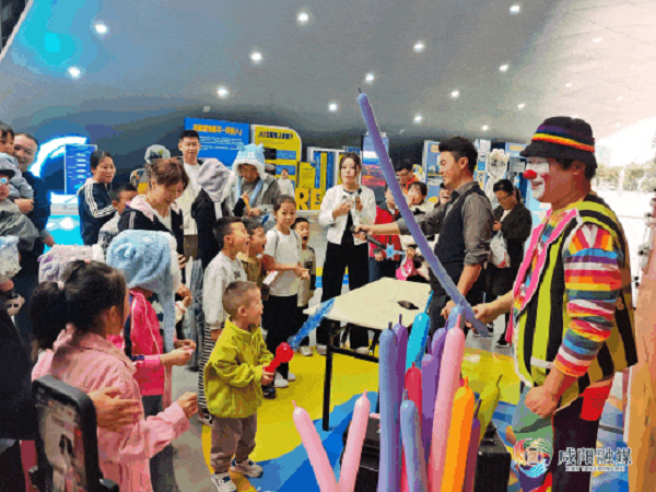 <b>央视两度聚焦！咸阳高新为何如此出圈→</b>