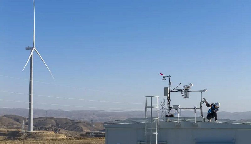 <b>在榆林！陕西首个规模化混塔风电项目首台风机并网发电  </b>