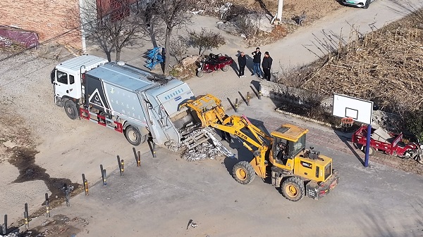 <b>铜川市印台区：残膜回收“清零”行动守护田间生态底色</b>